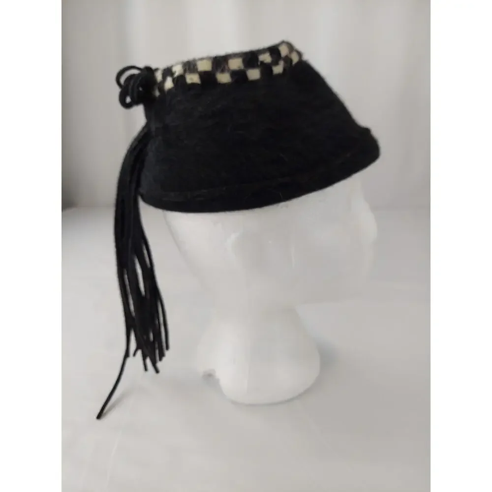 Young Set Unique Tasseled Wool Village Hat Kids Size 21
